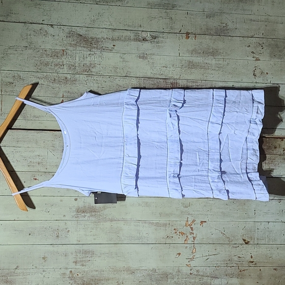 Laklook ruffle layer dress - Picture 1 of 7